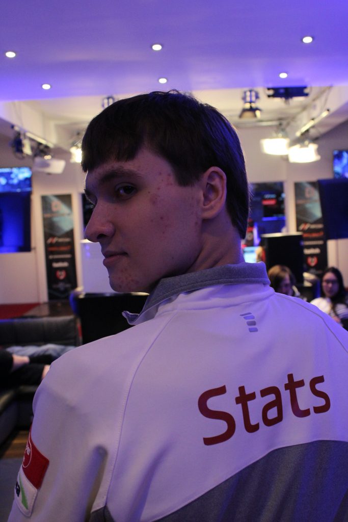 Neeb finds a KT Rolster jacket